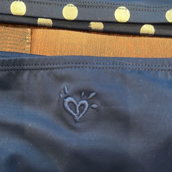 Foil dot scalloped one shoulder bikini - Picture 12 of 14